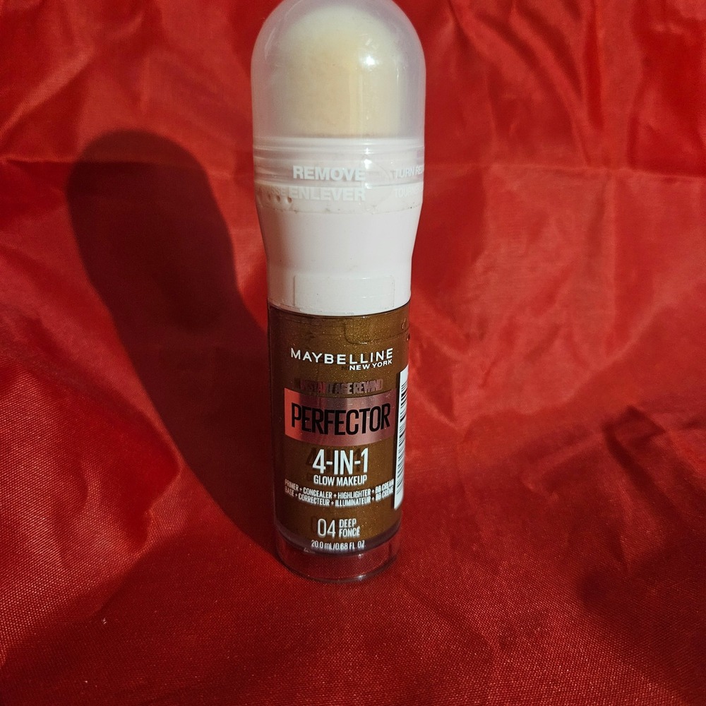Maybelline‎ Instant Age Rewind Perfector 4-in-1 Glow Makeup, 04 Deep Fonce